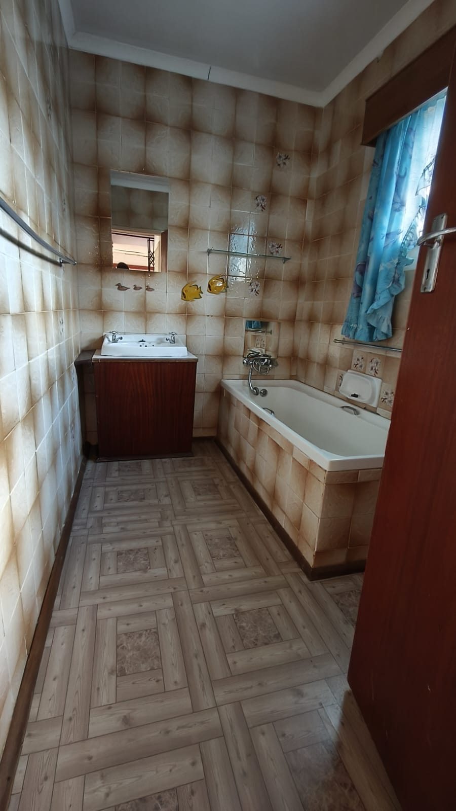 5 Bedroom Property for Sale in Hennenman Free State
